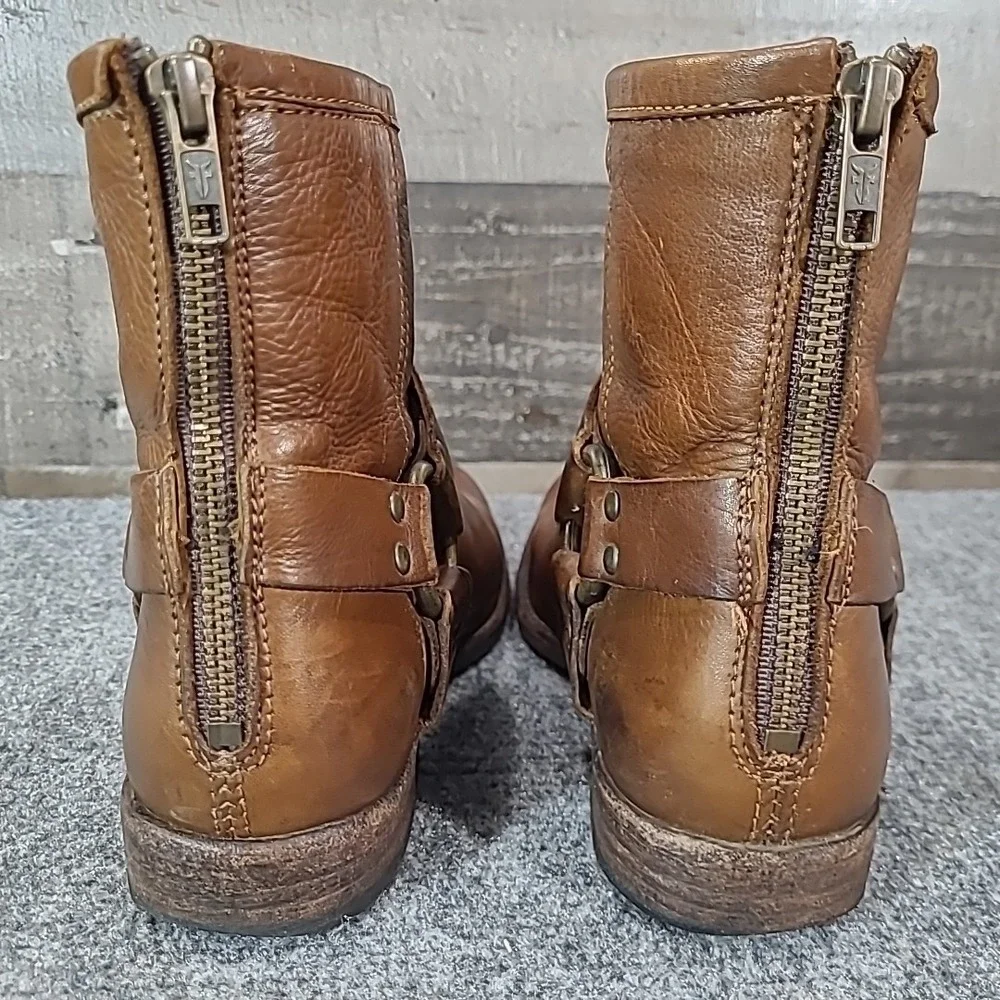 FRYE Phillip Harness Short Boots Women's‎ Size 7 B - Brown